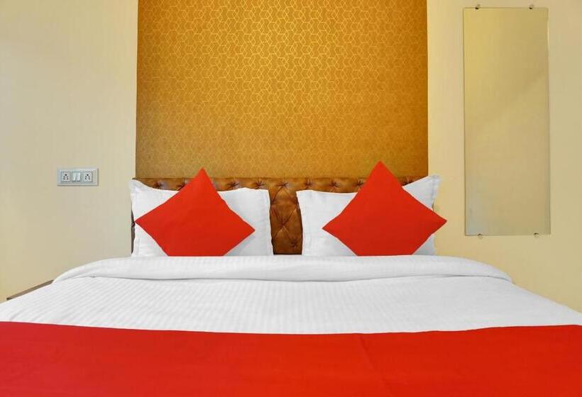 Super Oyo Flagship Hotel Dwell Inn