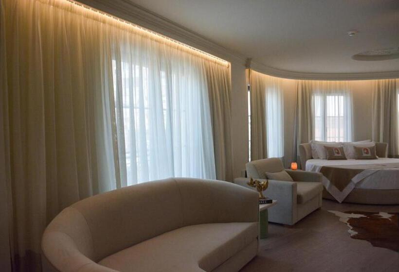 The Collector Hotel Boutique