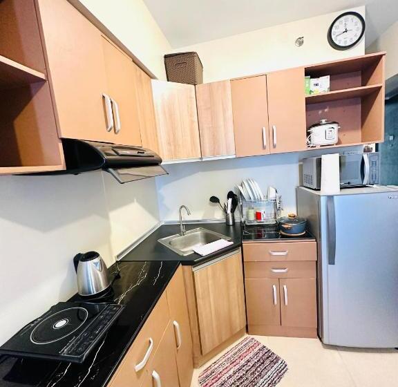 Hostel Avida Towers Riala 1209