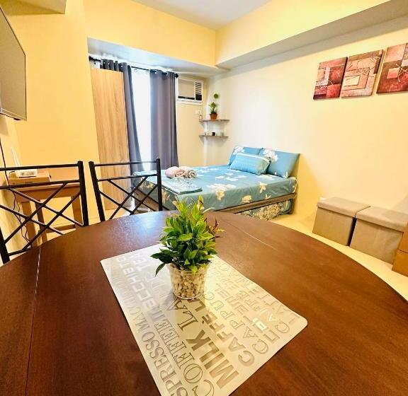 Hostel Avida Towers Riala 1209