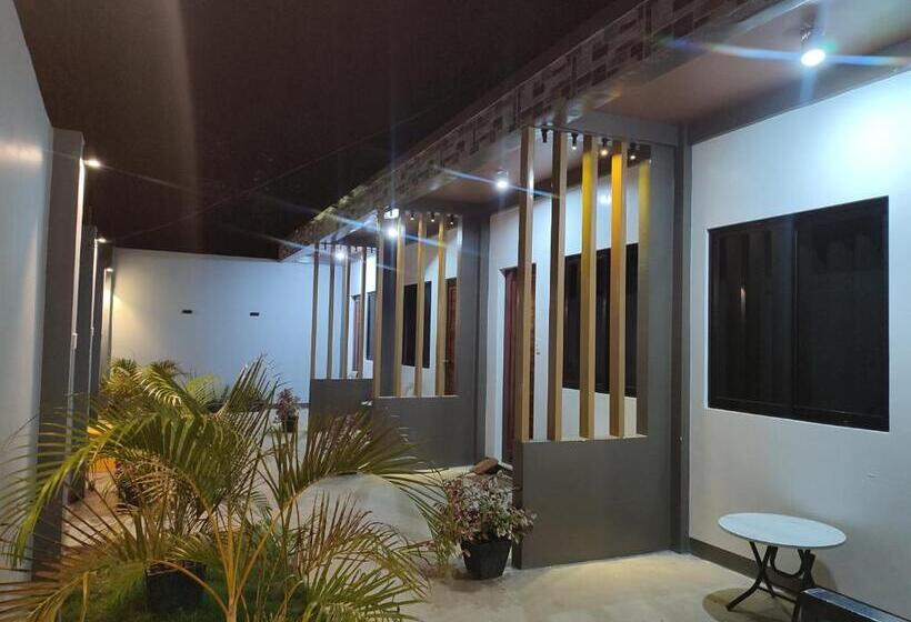 هاستل Elejea S Inn