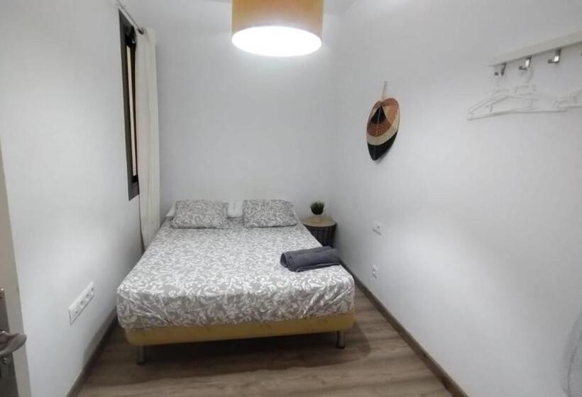 هاستل Private Rooms Poble Sec