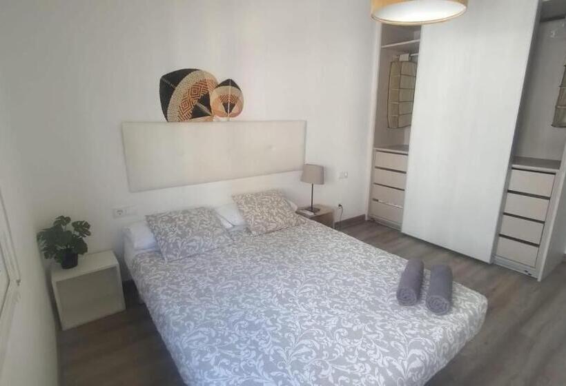 هاستل Private Rooms Poble Sec