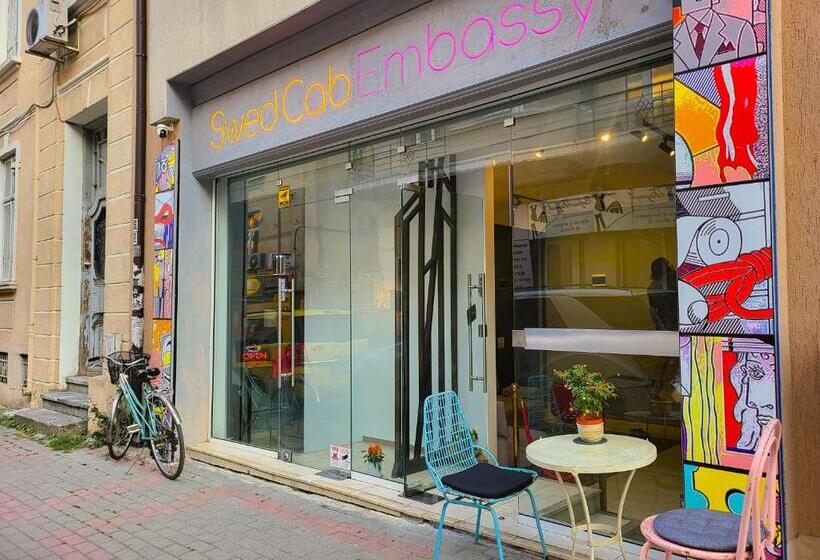 Swed Cab Embassy Hostel