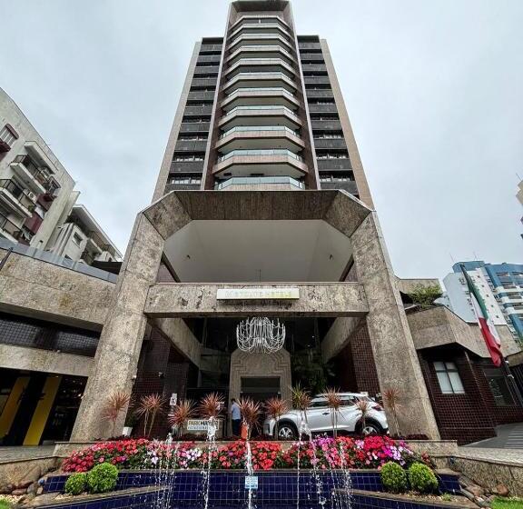 Apart Hotel Moderno Em Joinville