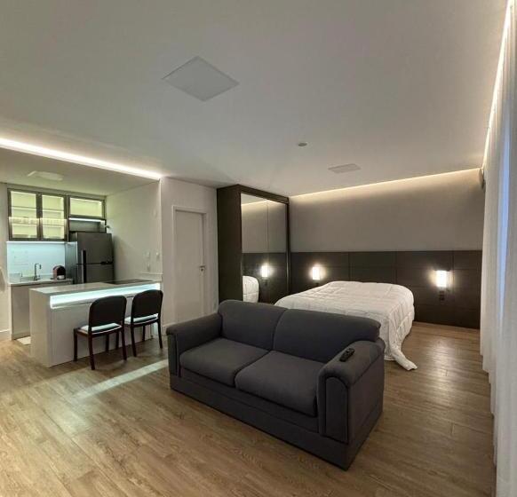 Apart Hotel Moderno Em Joinville