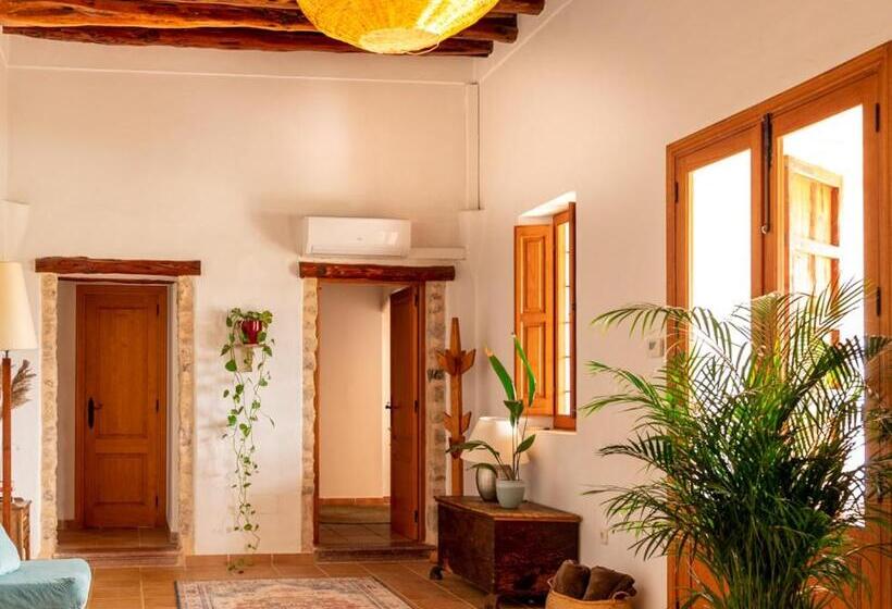 Bed and Breakfast Cas Besuro