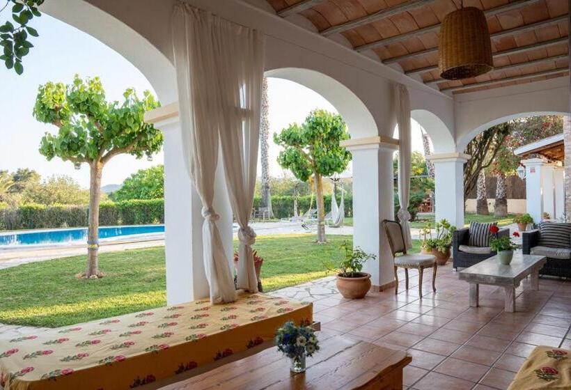 Bed and Breakfast Cas Besuro