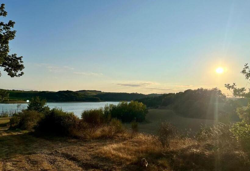 مبيت وإفطار Cottage Du Lac