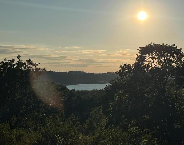 مبيت وإفطار Cottage Du Lac