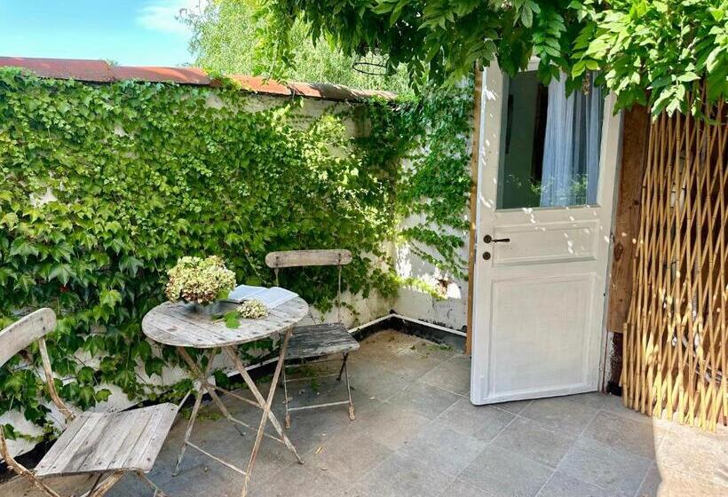 مبيت وإفطار Green Quiet Place