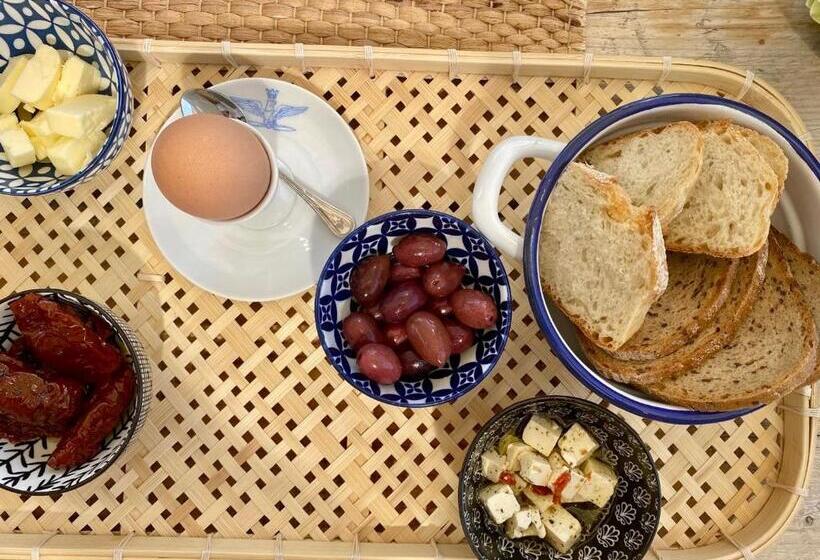 مبيت وإفطار Green Quiet Place