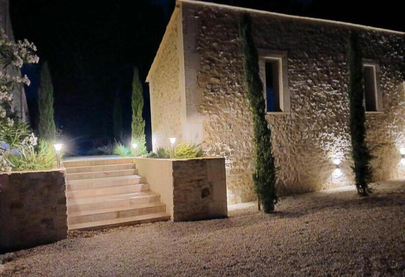 Bed and Breakfast Mas Leblanc Des Alpilles