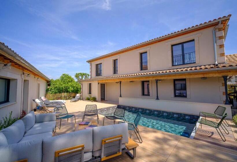 צימר Villa Poulpo