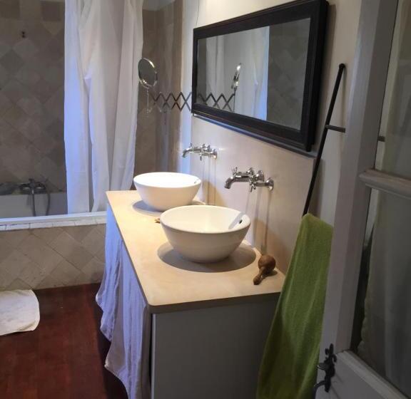 مبيت وإفطار Zen Arena  Chambre D Hôtes De Charme à Coté Des Arènes