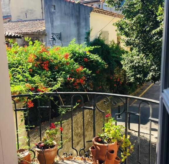 مبيت وإفطار Zen Arena  Chambre D Hôtes De Charme à Coté Des Arènes