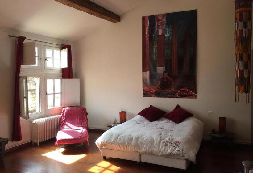 مبيت وإفطار Zen Arena  Chambre D Hôtes De Charme à Coté Des Arènes