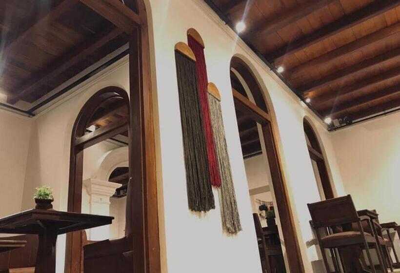 Celonese Hotel & Restaurant Kandy