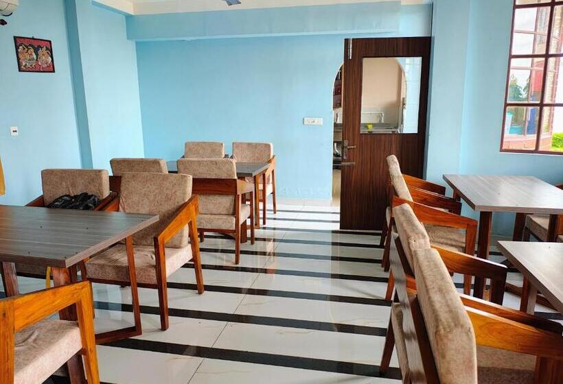 Dakshinayana Resort And Restaurant