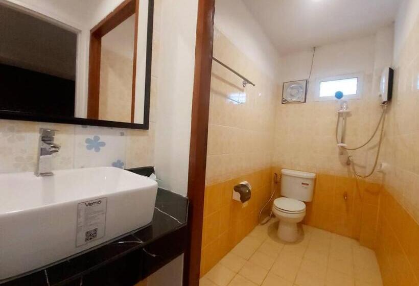 호텔 เปริม เฮ้าส์