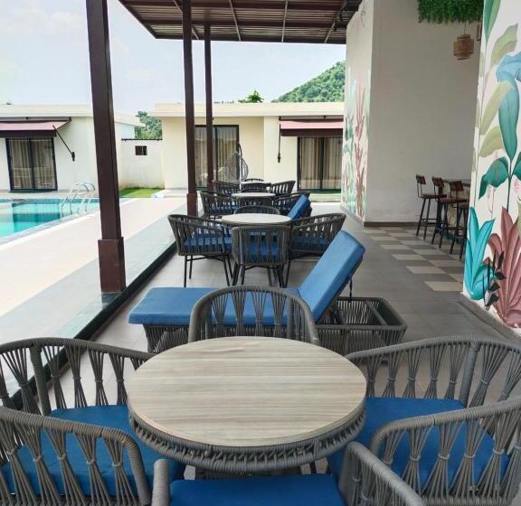 Hotel Amore Farms Kukas Jaipur