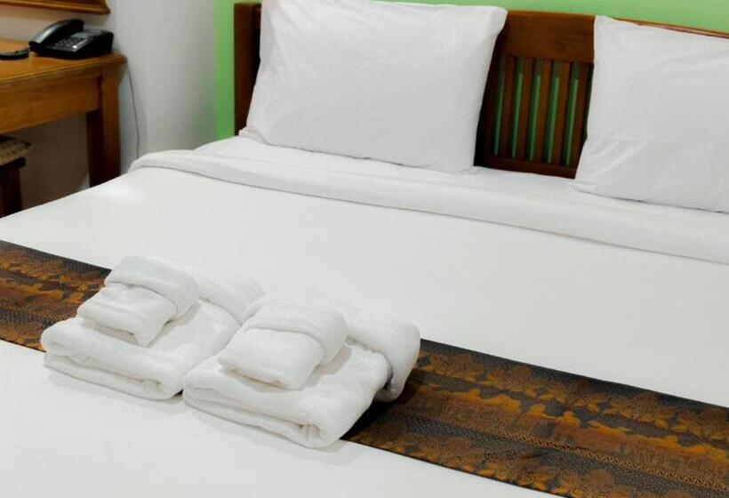 בית מלון כפרי Angel Park Residence