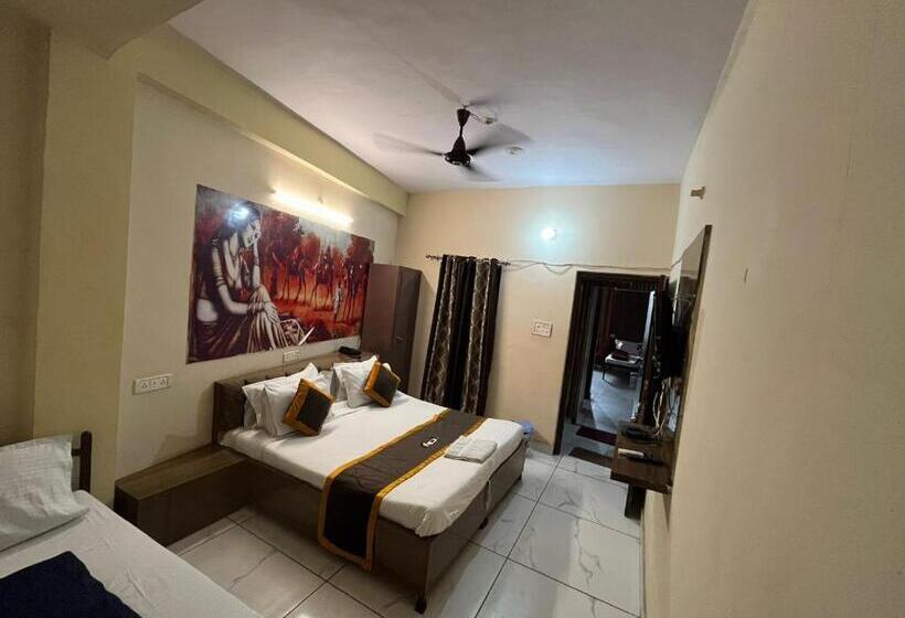 酒店 Blizz Stayz   Trishul Express