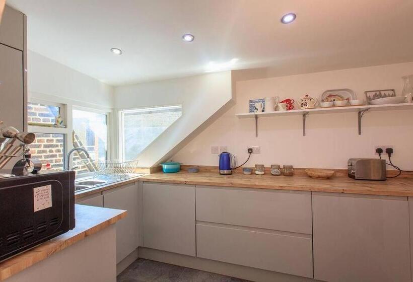 בית מלון כפרי Broadstairs Bakery Sleeps 2 Seaview Great Location