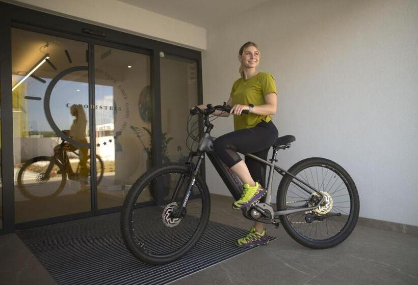 هتل Capris Capodistria