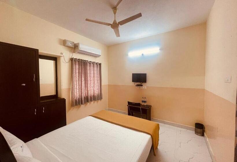 ホテル Deccan Park, Tirupati