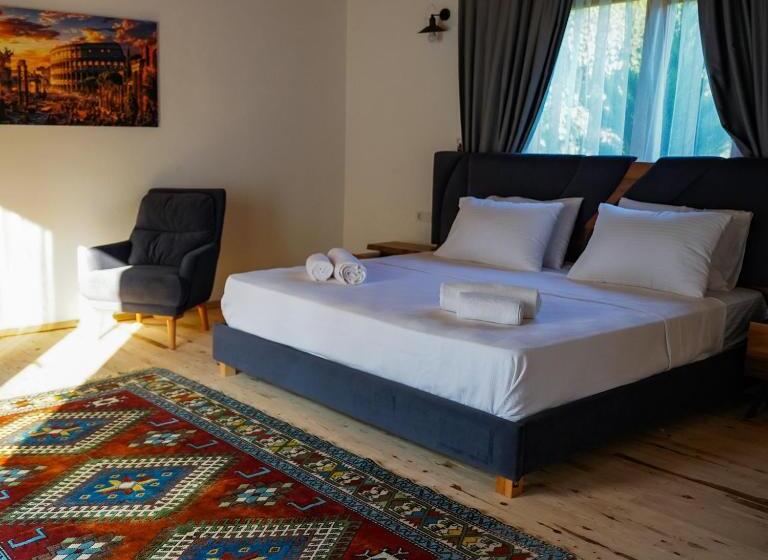 هتل Epicure By Buka