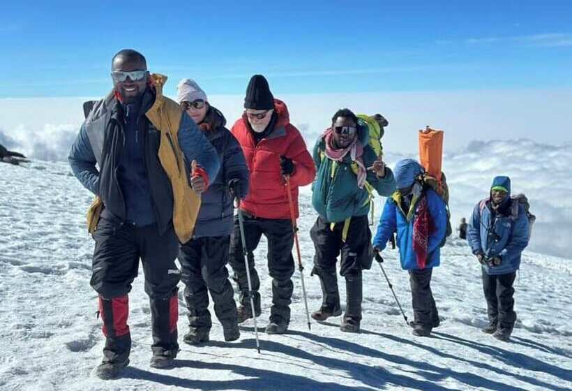 בית מלון כפרי Kilimanjaro Home Of Travelers