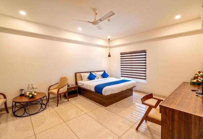 Отель Kumbanad Heritage