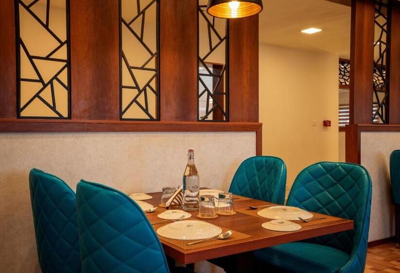 Отель Kumbanad Heritage