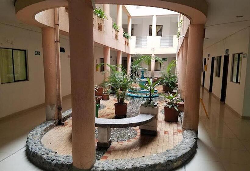 Отель La Bella Villa Medellin