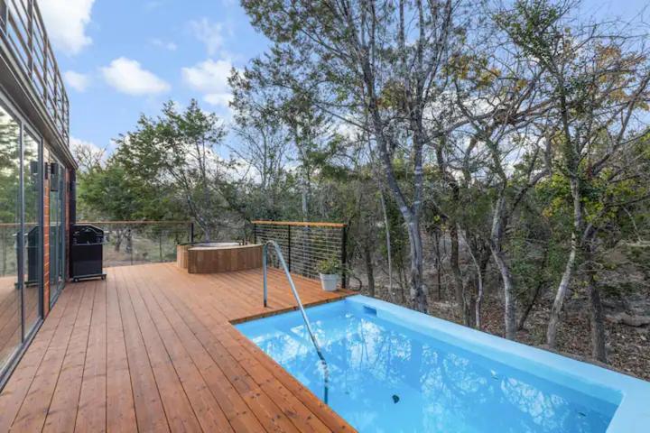 호텔 Live Oak Lodge