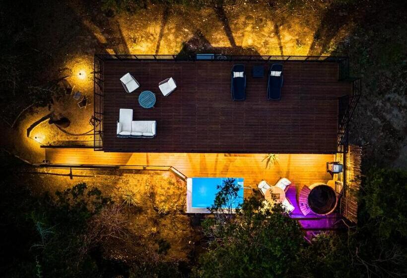 호텔 Live Oak Lodge