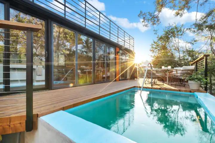 호텔 Live Oak Lodge