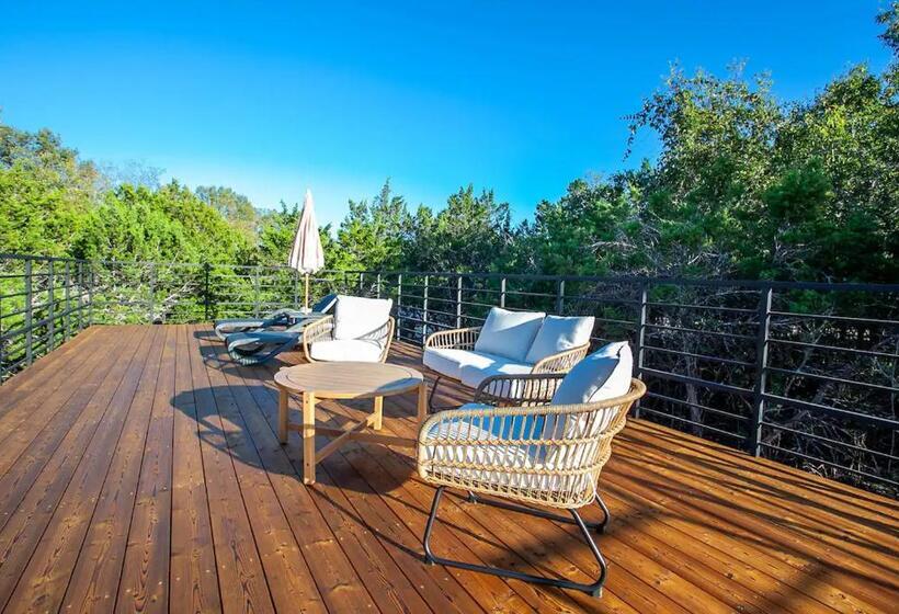 호텔 Live Oak Lodge