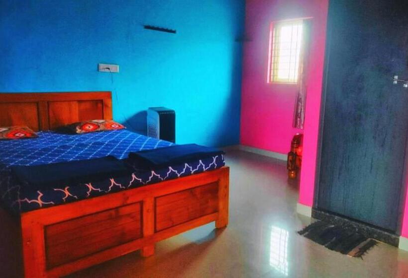 فندق Namma Aramane Home Stay