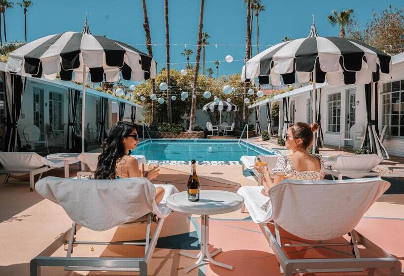 هتل Poolside Suite Steam Room Spa Outdoor Kitchen