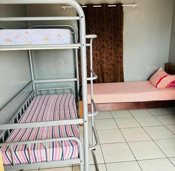 בית מלון כפרי Pousada Village