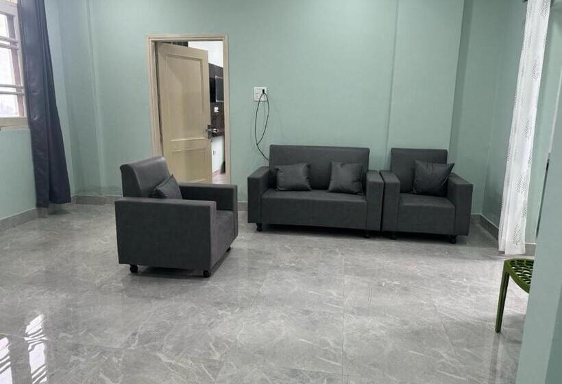 Отель Radiant Meadows