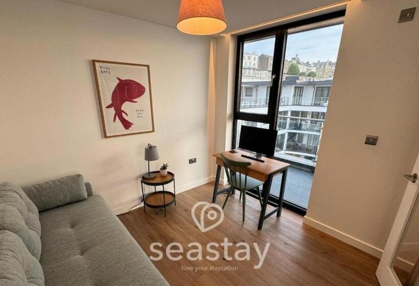 فندق Sail Penthouse   Beach & Parking