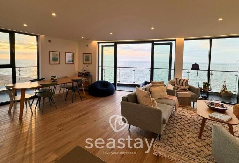 فندق Sail Penthouse   Beach & Parking