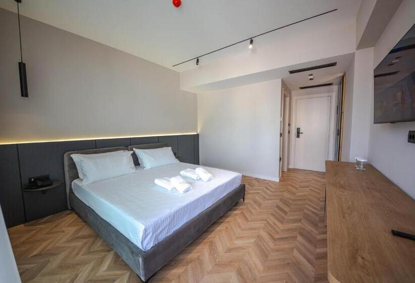 בית מלון כפרי Sasso