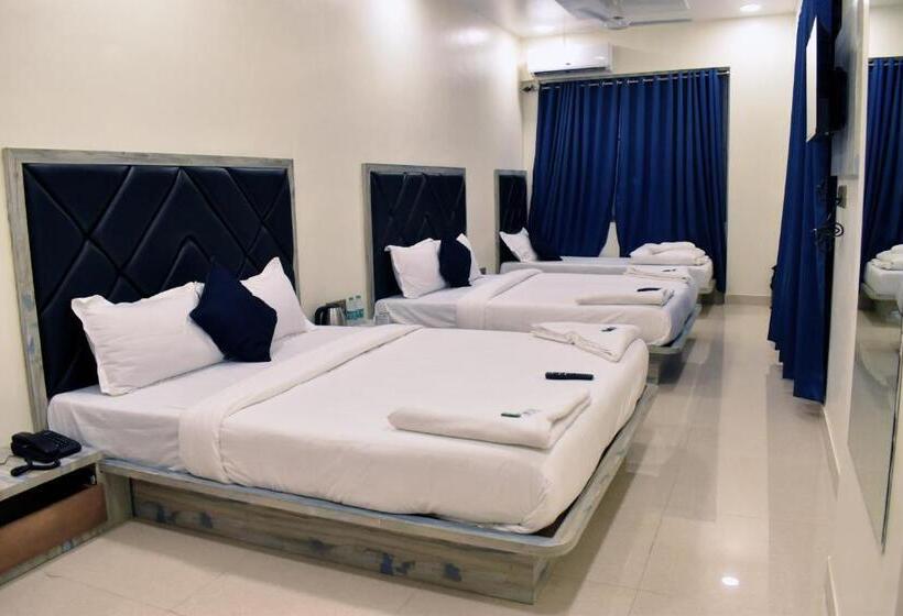 Hotel Smooth Checkin By Edition Blue