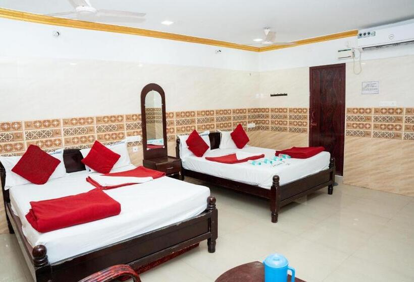 ホテル Sri Vinayaga Residency