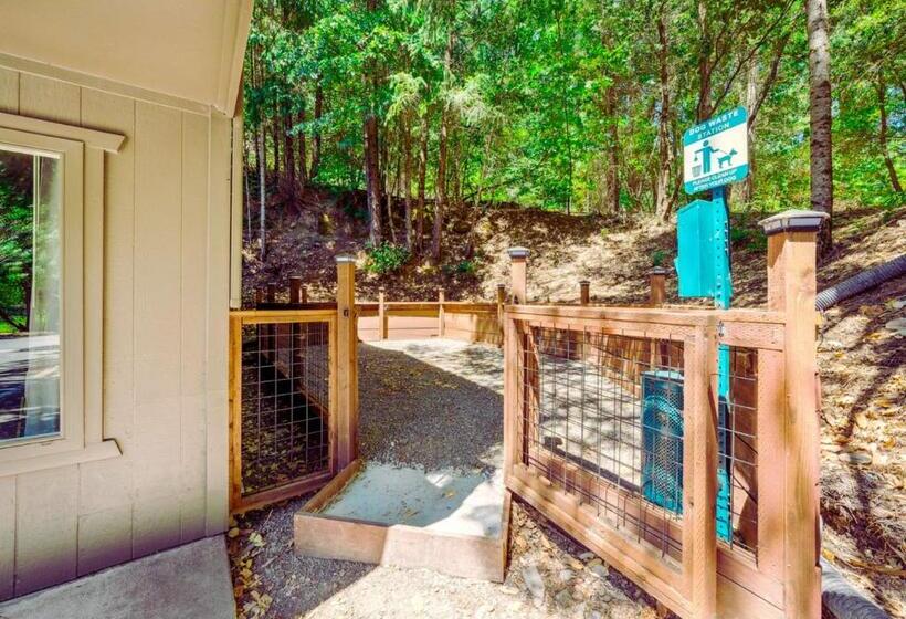 호텔 The Fainting Couch Boutique