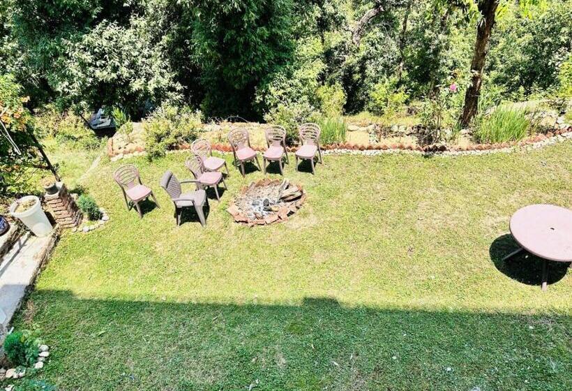 酒店 The Rudransh Inn